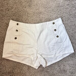 J.Crew White Shorts size 6, EUC